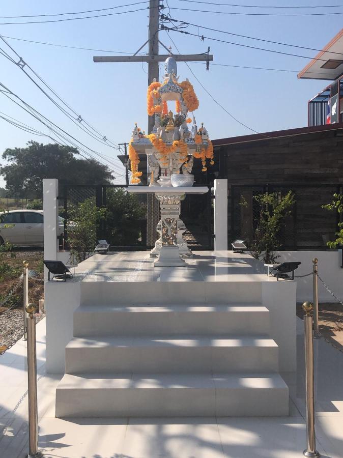 T-Nee Hotel@Udon Udon Thani Luaran gambar