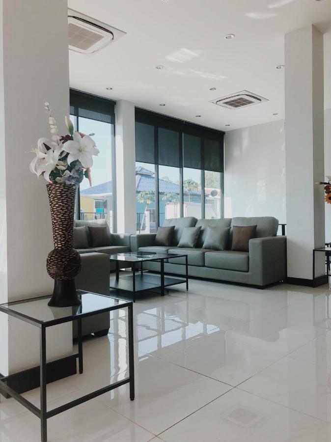 T-Nee Hotel@Udon Udon Thani Luaran gambar